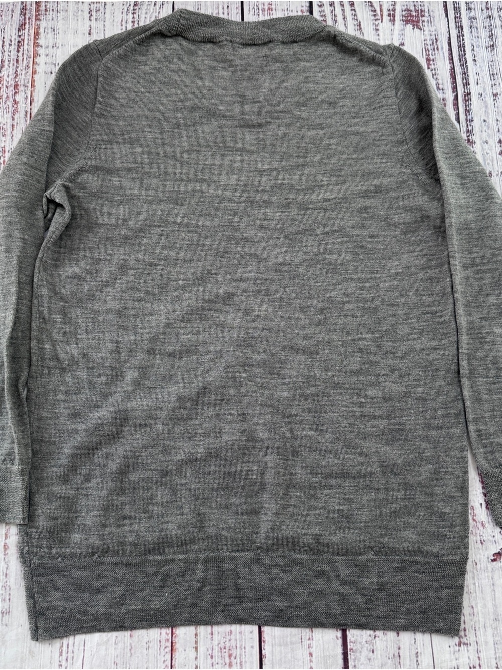 J. Crew Merino Wool Tippi Emoji
Sweater Gray Small EUC - Picture 9 of 9